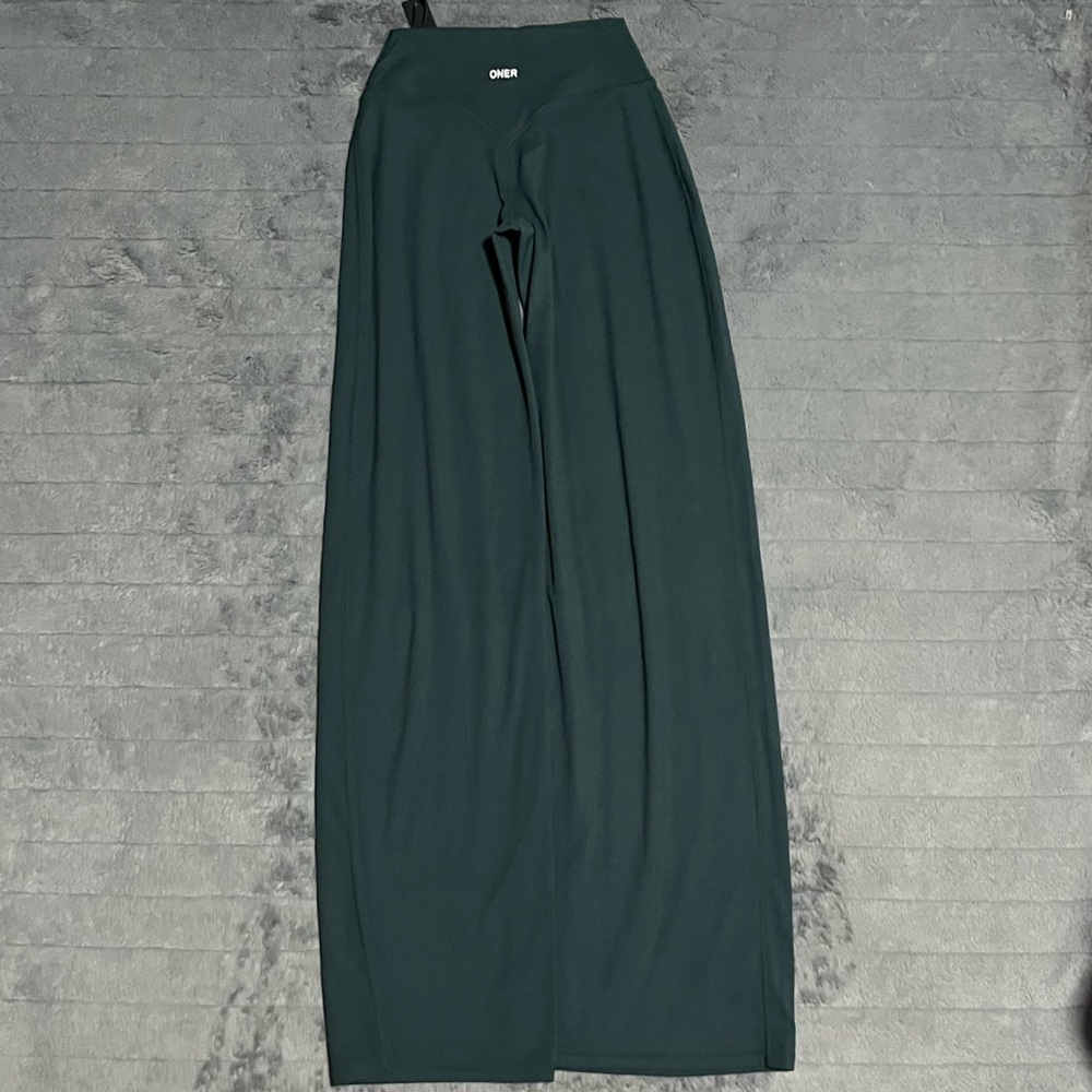 Oner Active - SOFTMOTION STRAIGHT LEG PANTS WITH WHITE LOGO - Picture 5 of 6